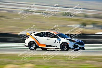 media/Dec-13-2025-Extreme Speed (Sat) [[d129ecb0b9]]/High Inter/Session 1 (Turn 2)/